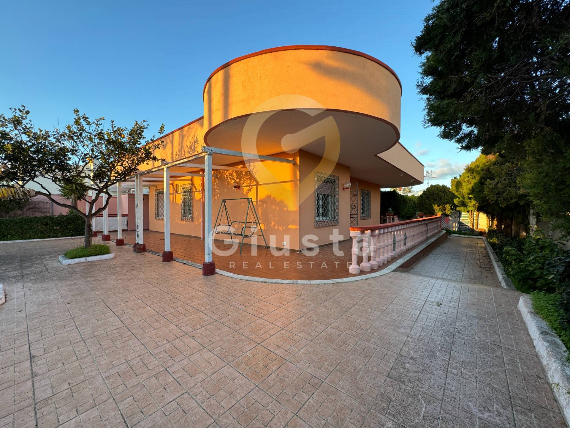 Villa o villino in vendita a Torchiarolo, Lendinuso