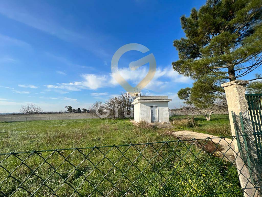 Terreno in vendita a Brindisi, Zona Montenegro