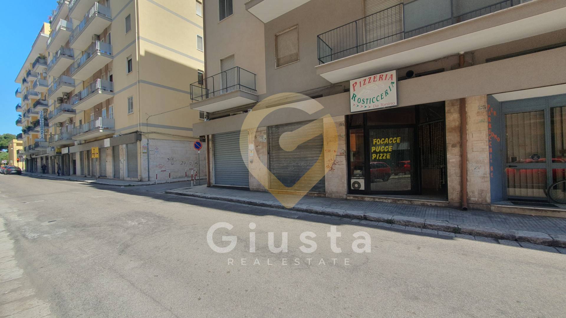 Locale Commerciale in vendita a Brindisi, Commenda