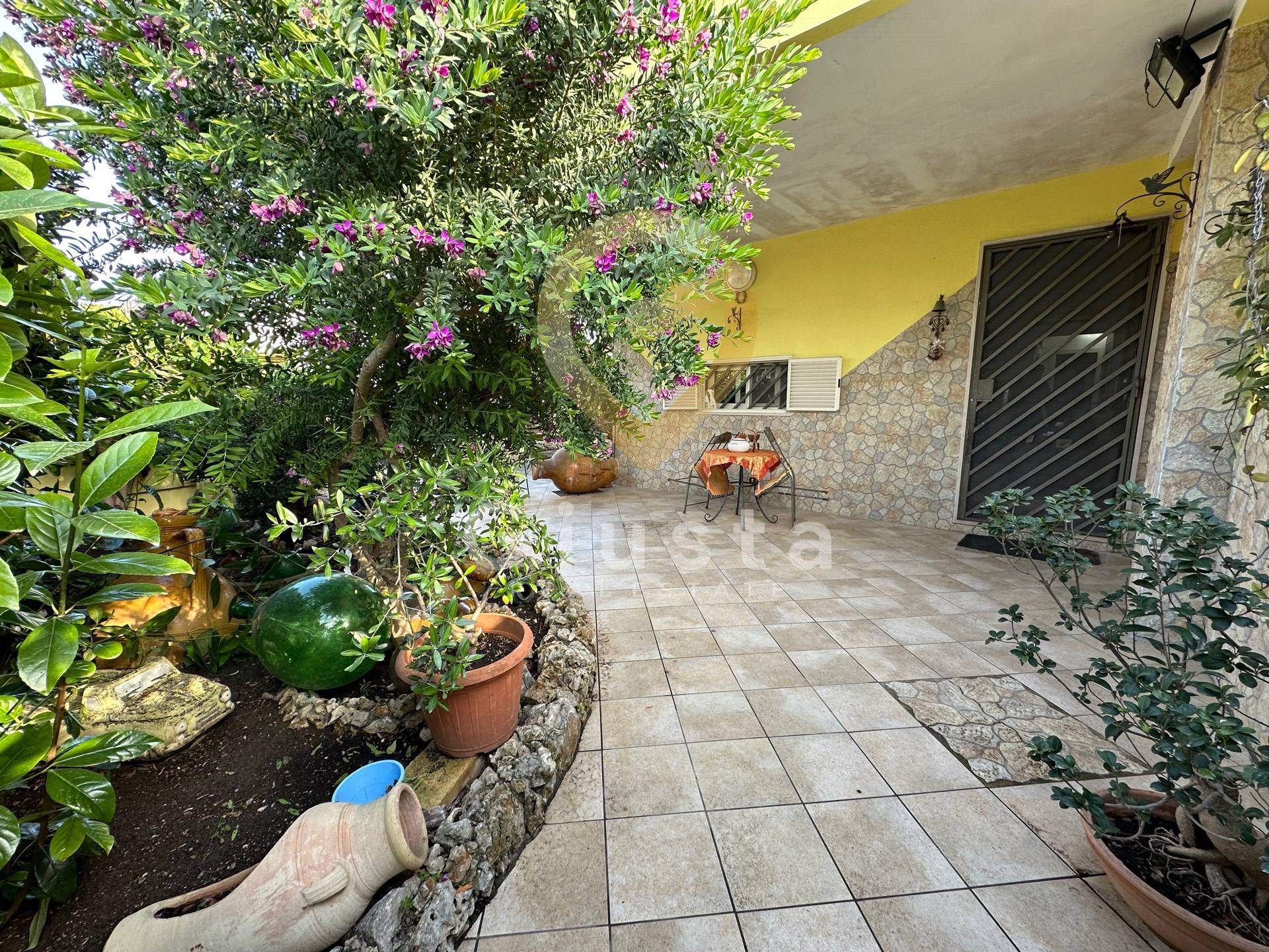 Villa singola in vendita a Leporano