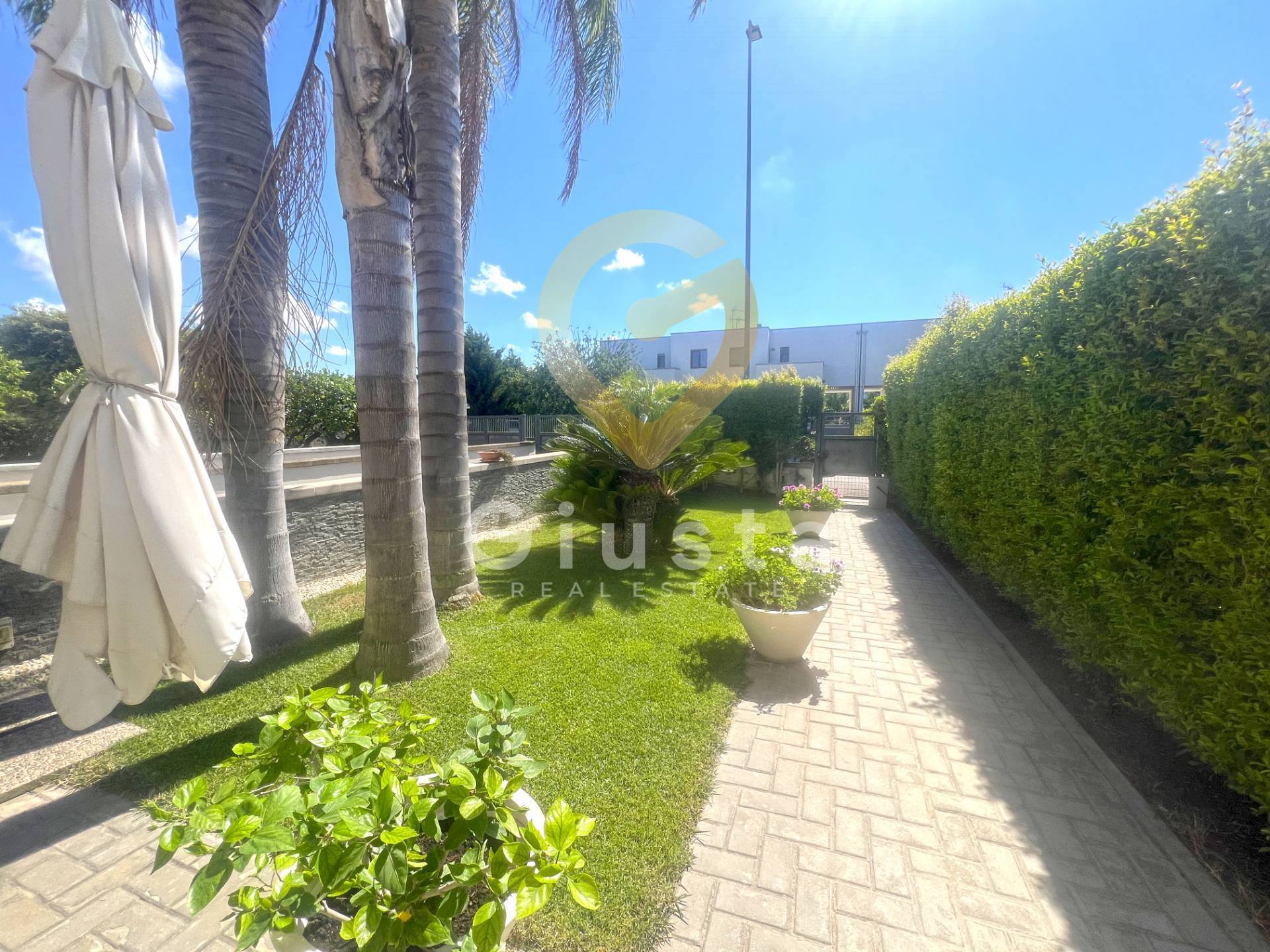 Villa o villino in vendita a Brindisi, Paradiso