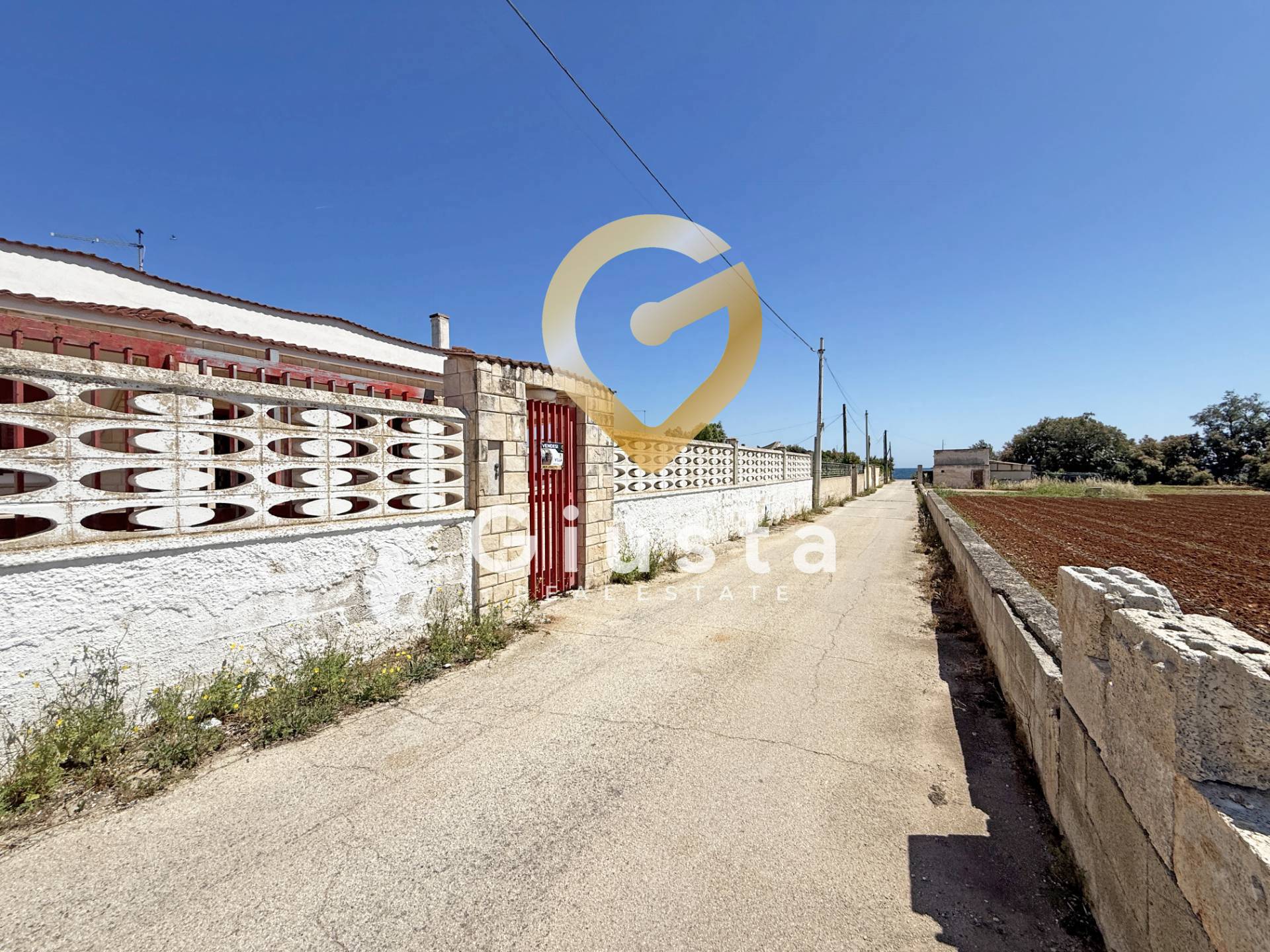 Villa singola in vendita a Brindisi, Zona Sciaia-Materdomini