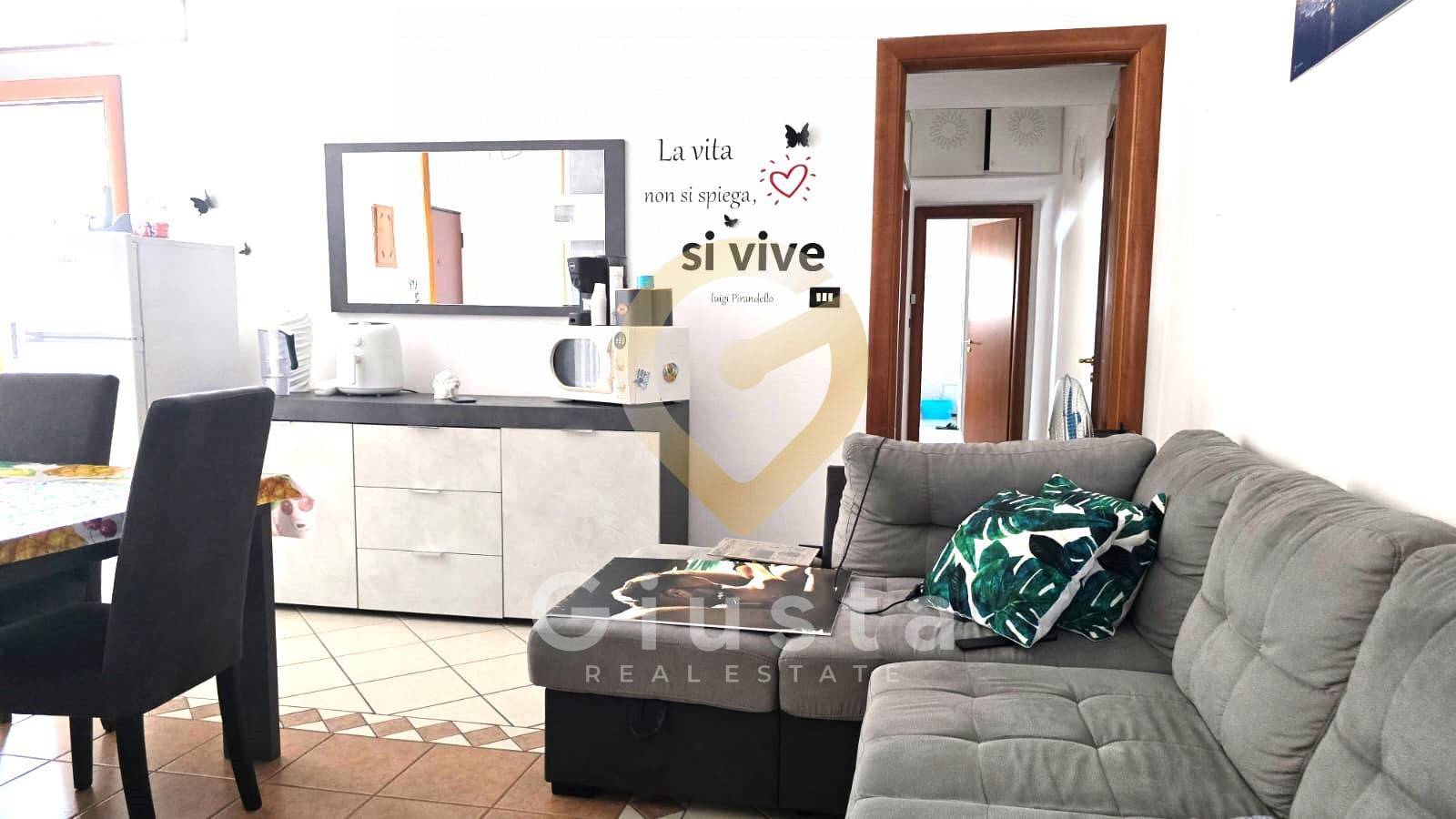 Appartamento in vendita a Brindisi, Zona Sant'Angelo