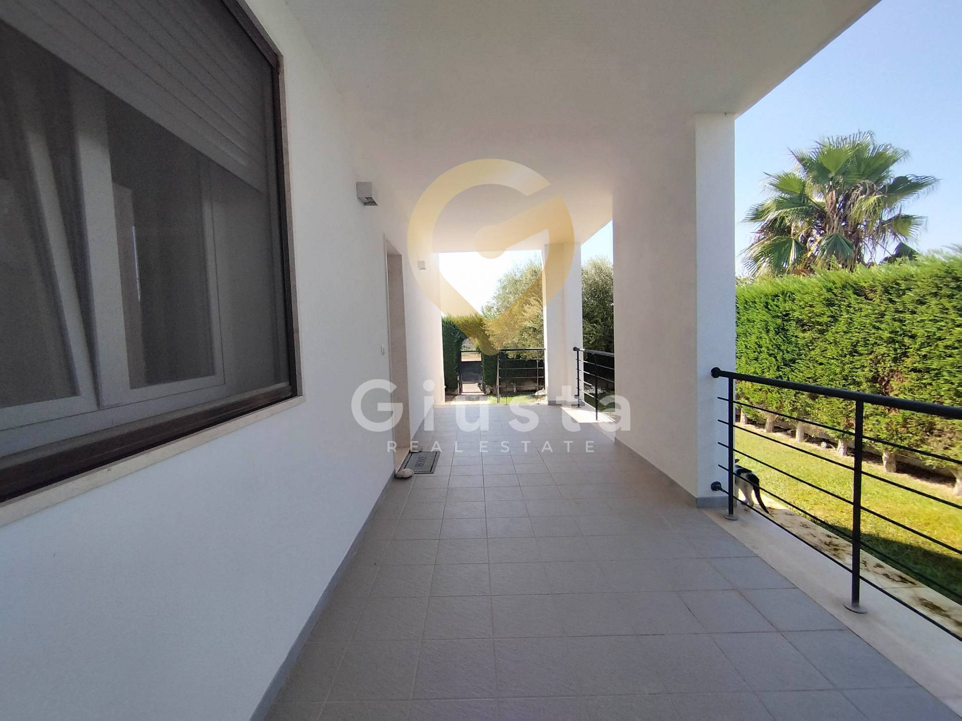 Villetta bifamiliare in vendita a Brindisi, Paradiso