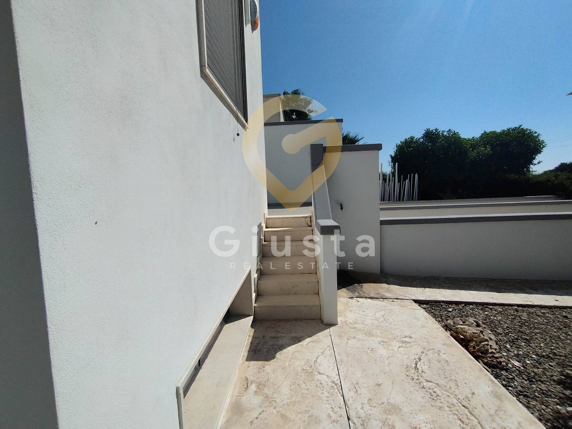 Villetta bifamiliare in vendita a Brindisi, Paradiso