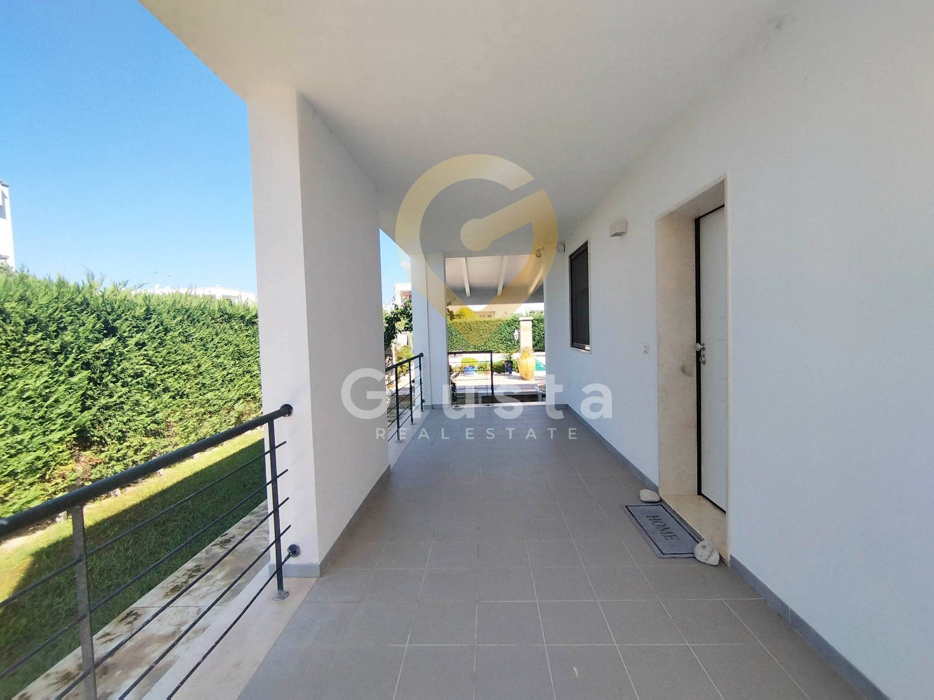 Villetta bifamiliare in vendita a Brindisi, Paradiso