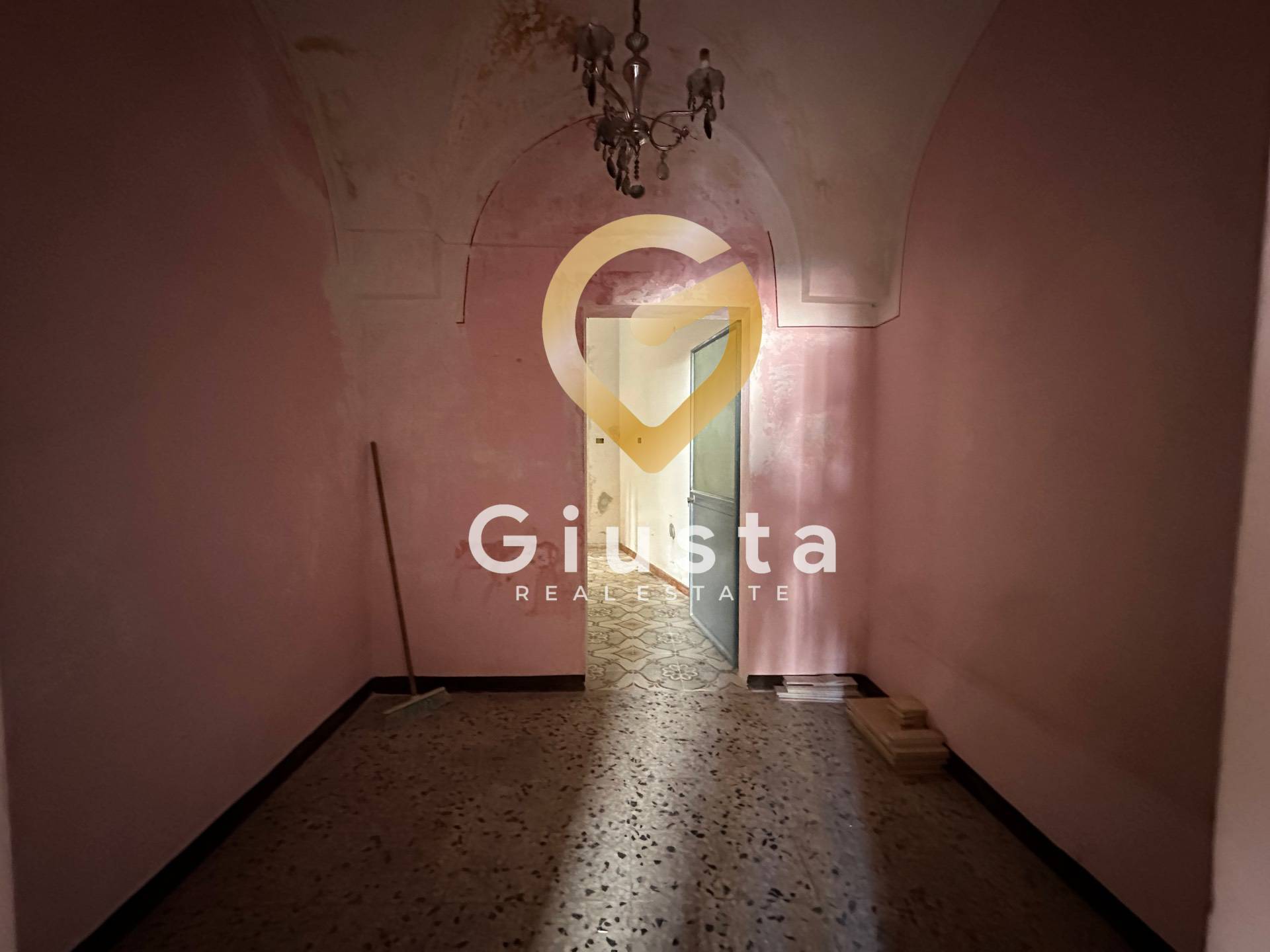 Casa Indipendente in vendita a Oria