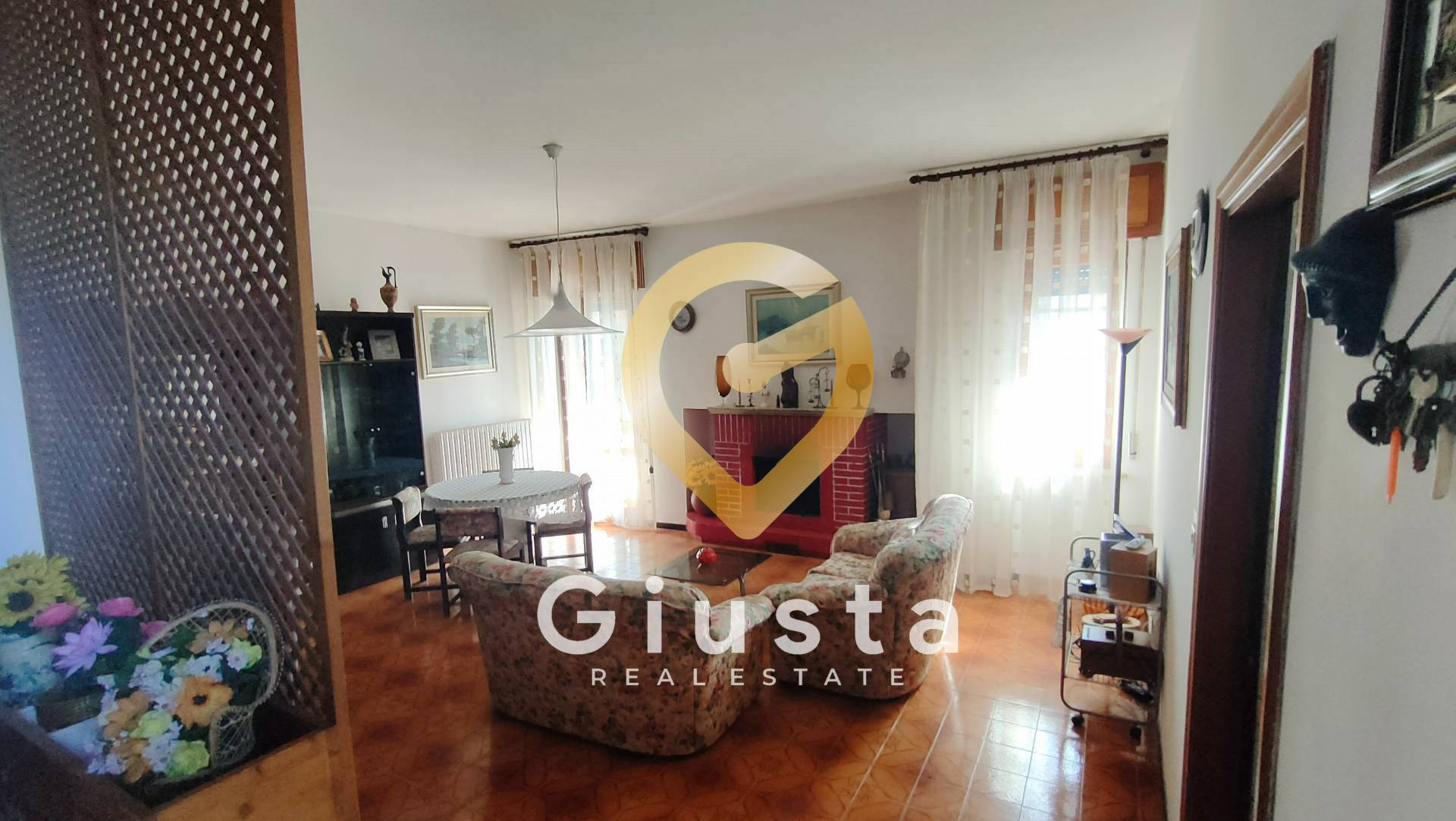 Appartamento in vendita a Brindisi, Zona Sciaia-Materdomini