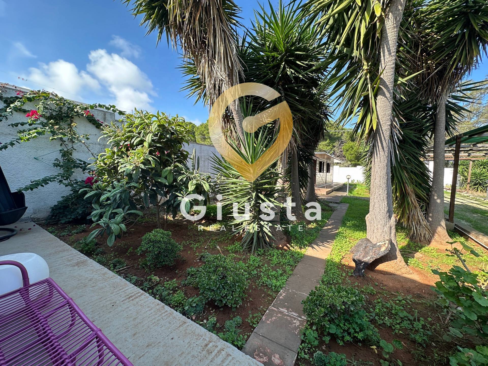 Villa o villino in vendita a Torchiarolo, Lido Presepe