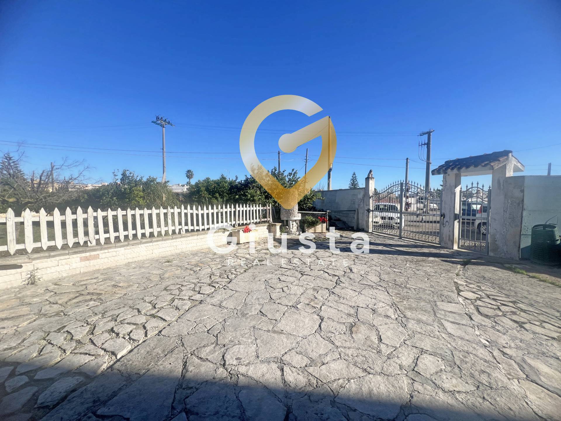 Villa o villino in vendita a Brindisi, S. Elia