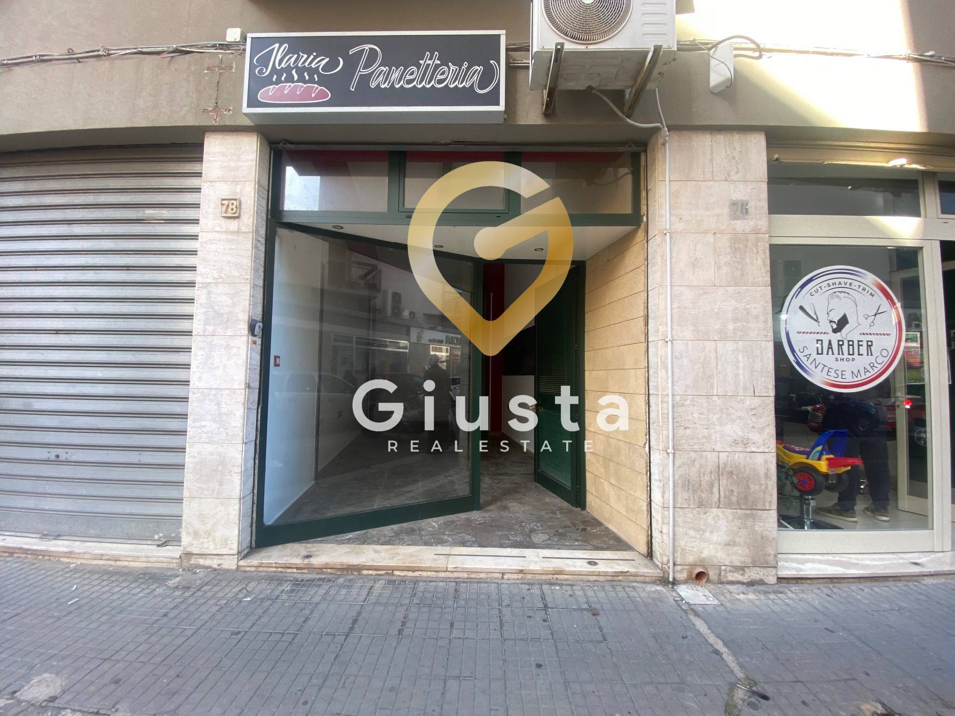 Locale Commerciale in affitto a Brindisi, Commenda