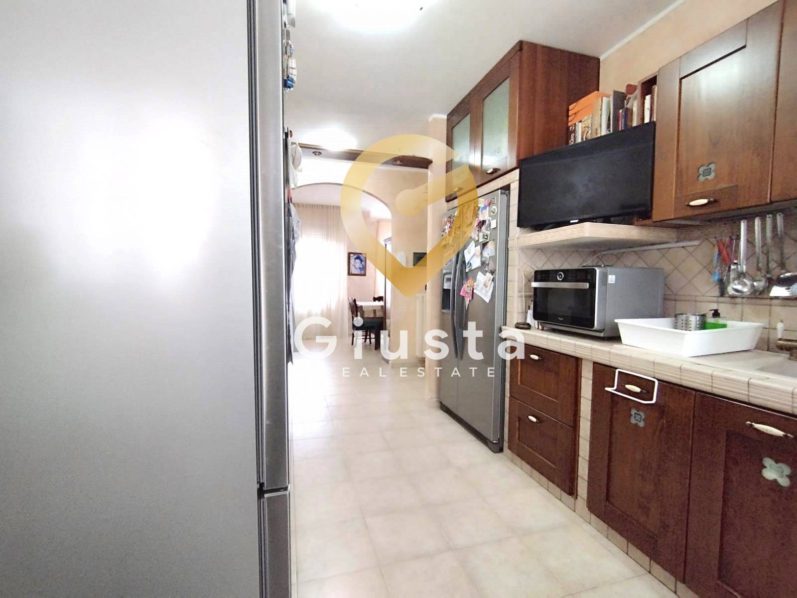 Appartamento in vendita a Brindisi, Paradiso