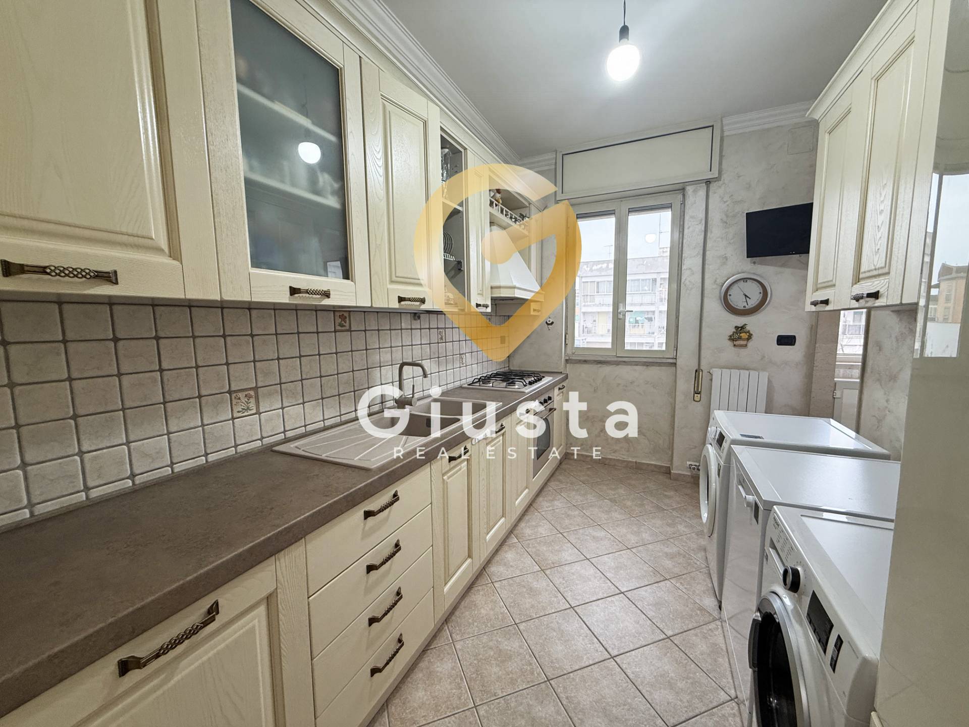 Appartamento in vendita a Brindisi, Commenda