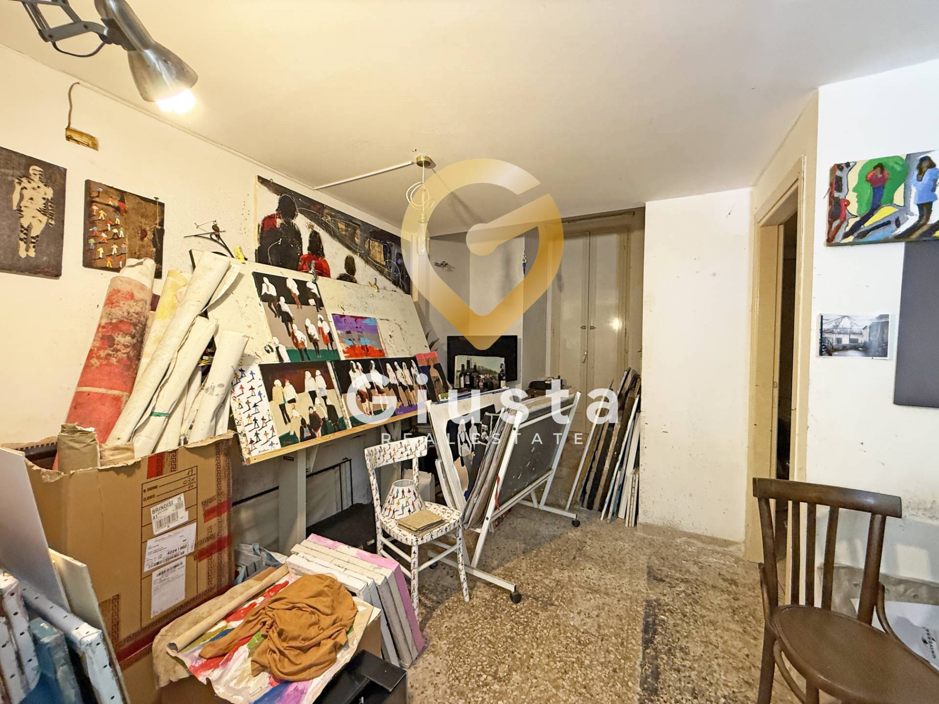 Casa Indipendente in vendita a Brindisi, Zona Centro