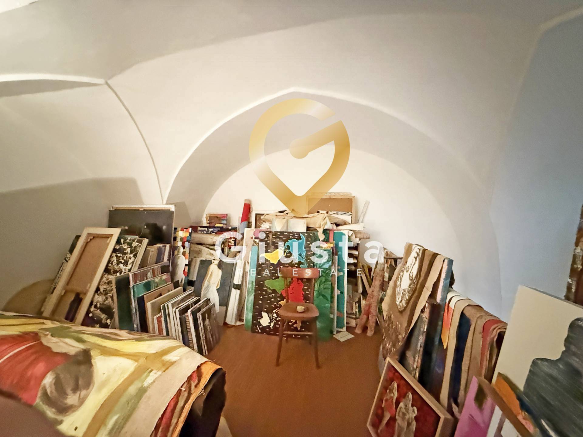 Casa Indipendente in vendita a Brindisi, Zona Centro