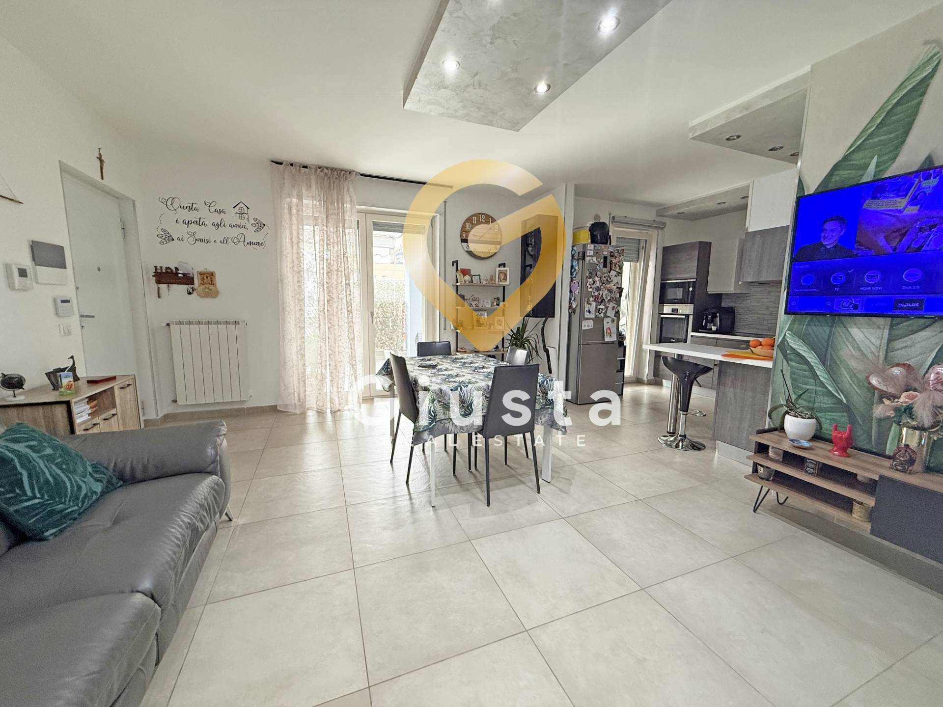 Appartamento in vendita a Brindisi, Commenda