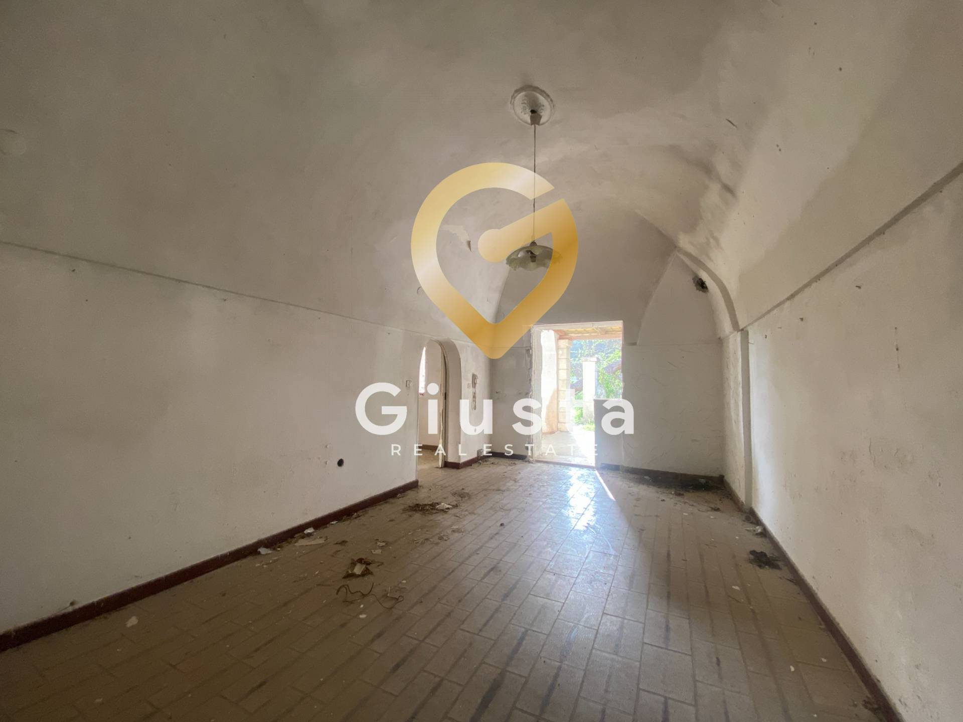 Casa Indipendente in vendita a Torricella