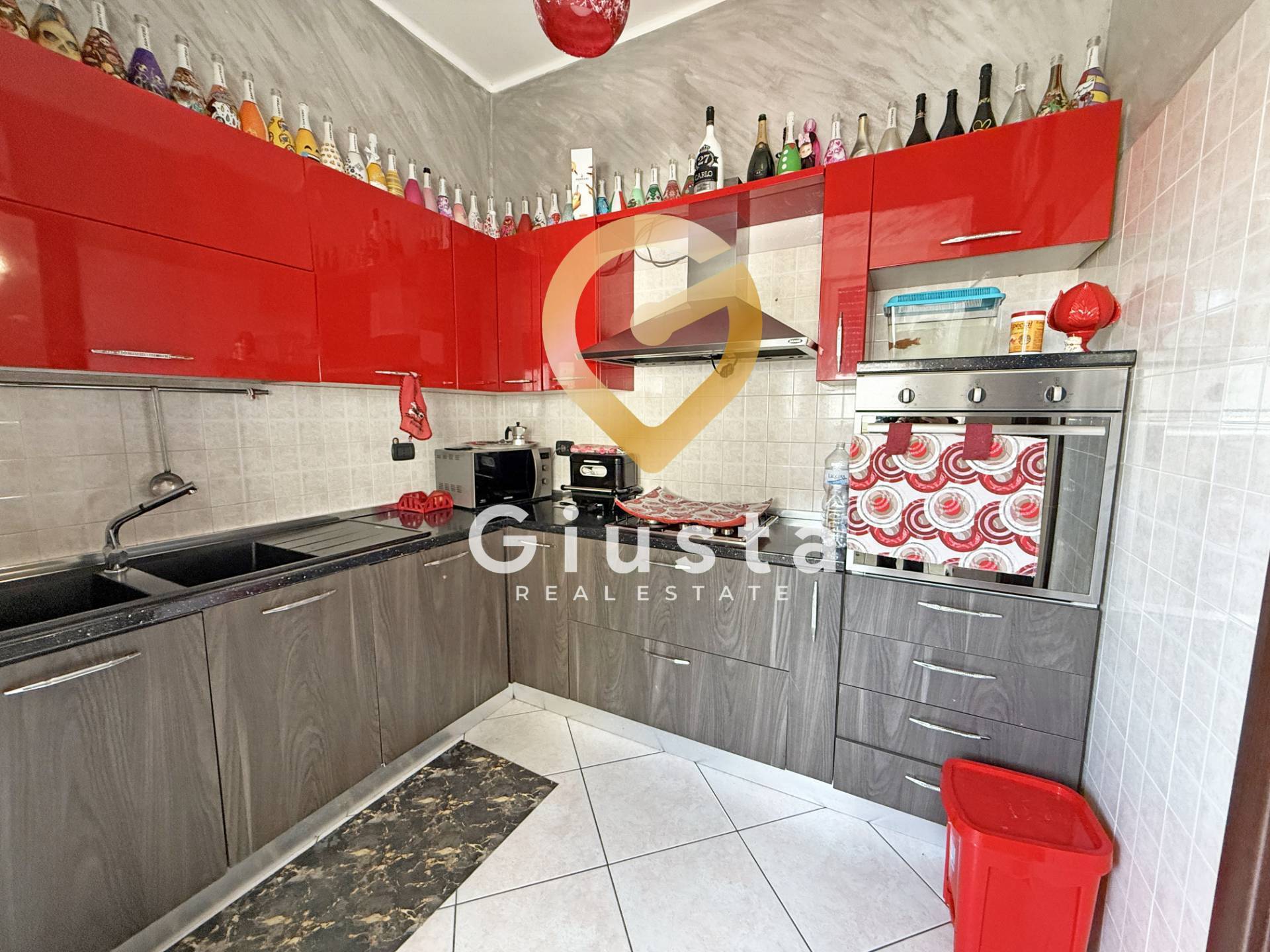 Appartamento in vendita a Brindisi, Commenda