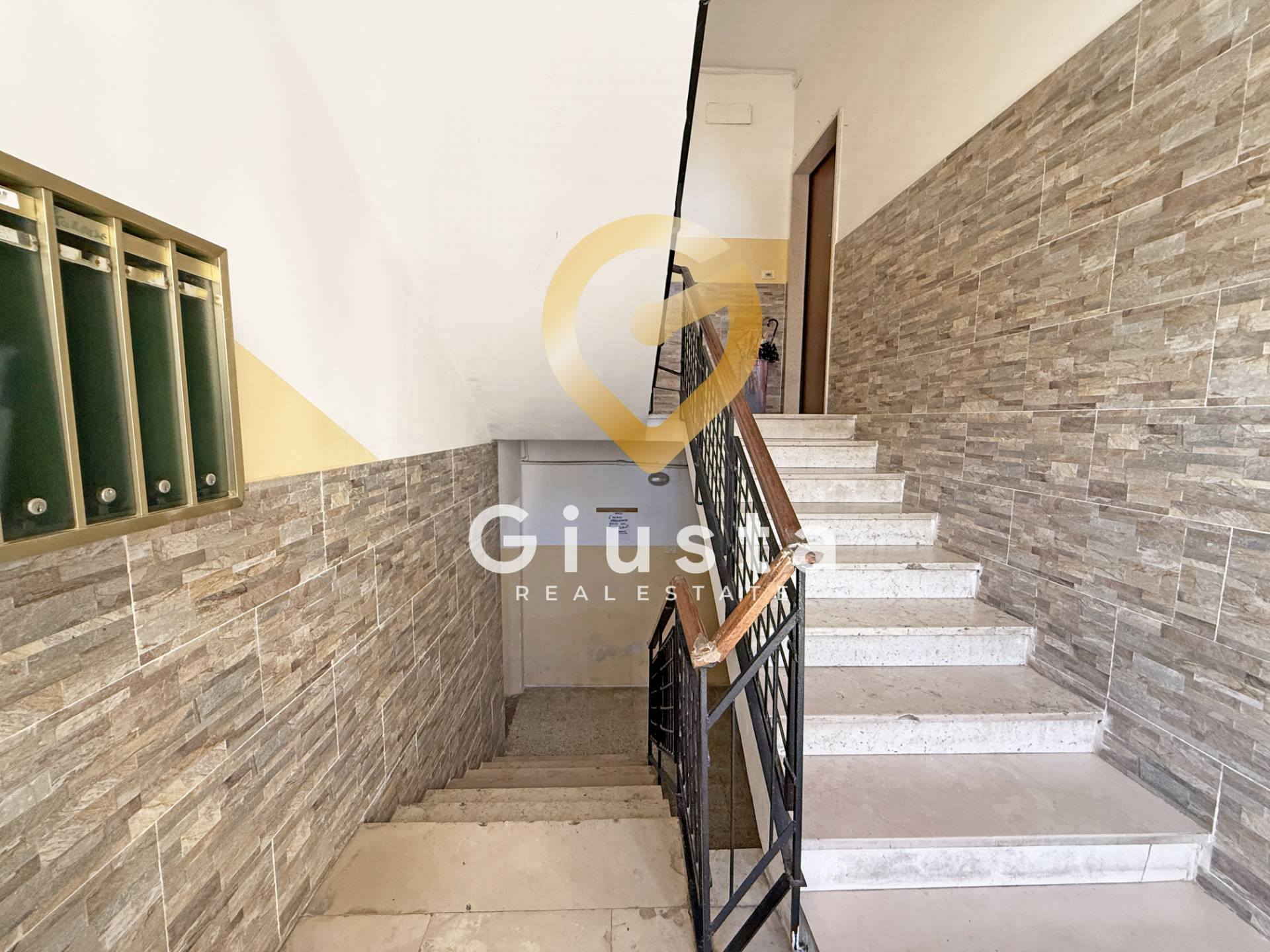 Appartamento in vendita a Brindisi, Commenda