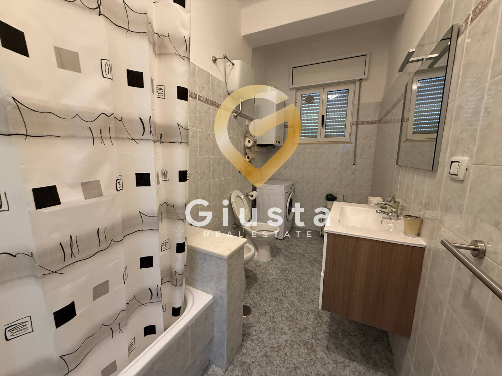 Appartamento in vendita a Brindisi, Paradiso