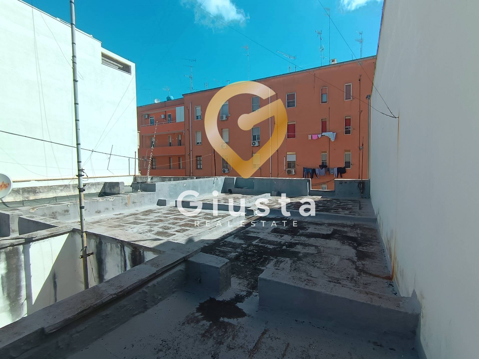 Casa Indipendente in vendita a Brindisi, Commenda