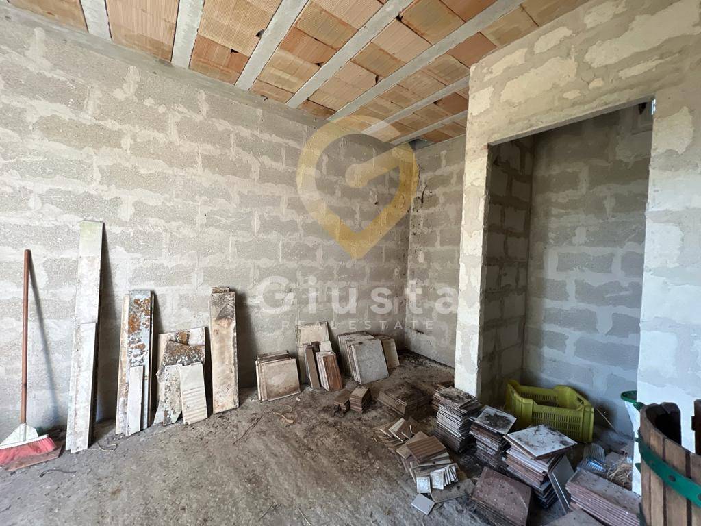 Terreno in vendita a Brindisi, Zona Montenegro