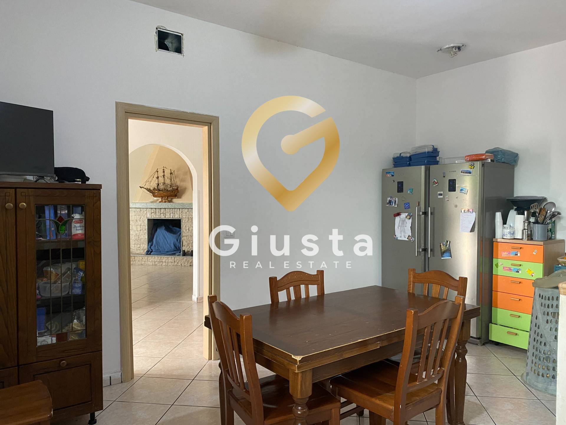 Villa singola in vendita a Brindisi, Zona Montenegro