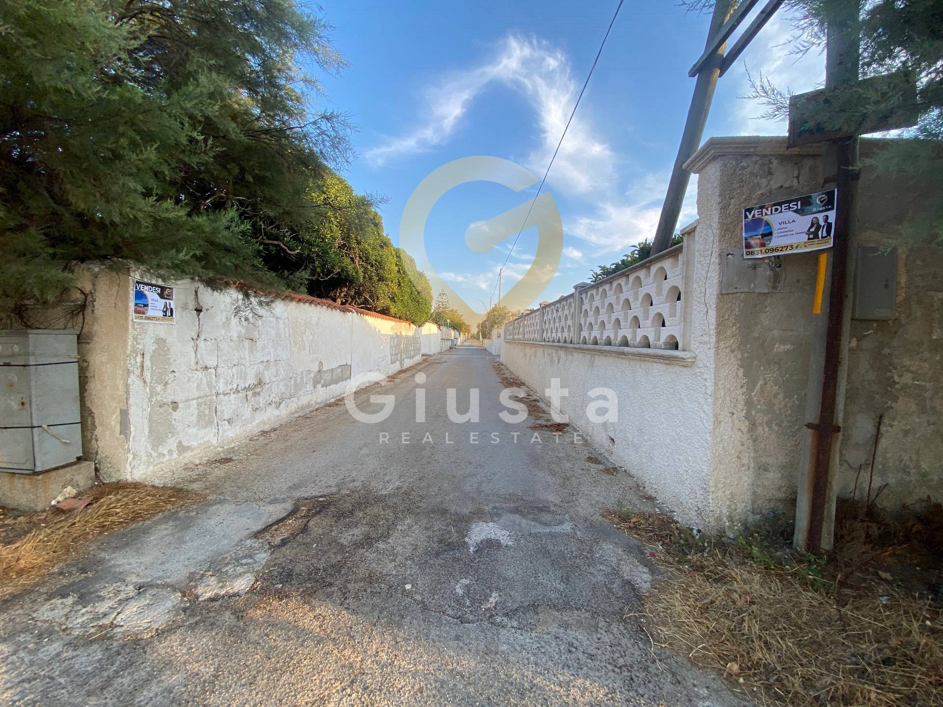 Villa o villino in vendita a Brindisi, Zona Mitrano