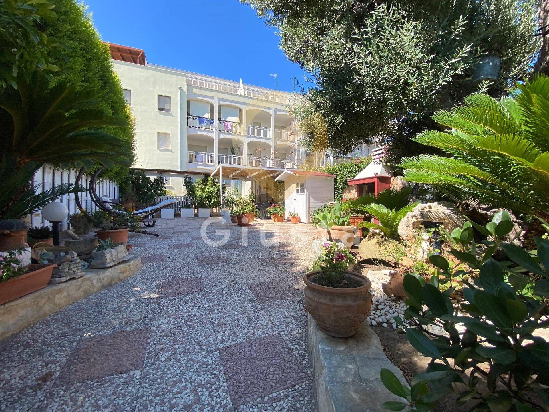 Appartamento in vendita a Brindisi, Zona Sciaia-Materdomini