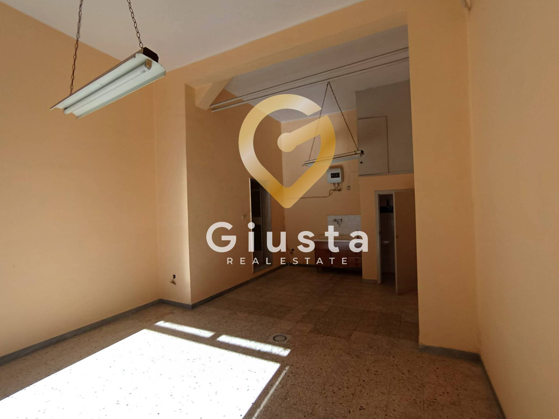 Garage/Box in vendita a Brindisi, Cappuccini