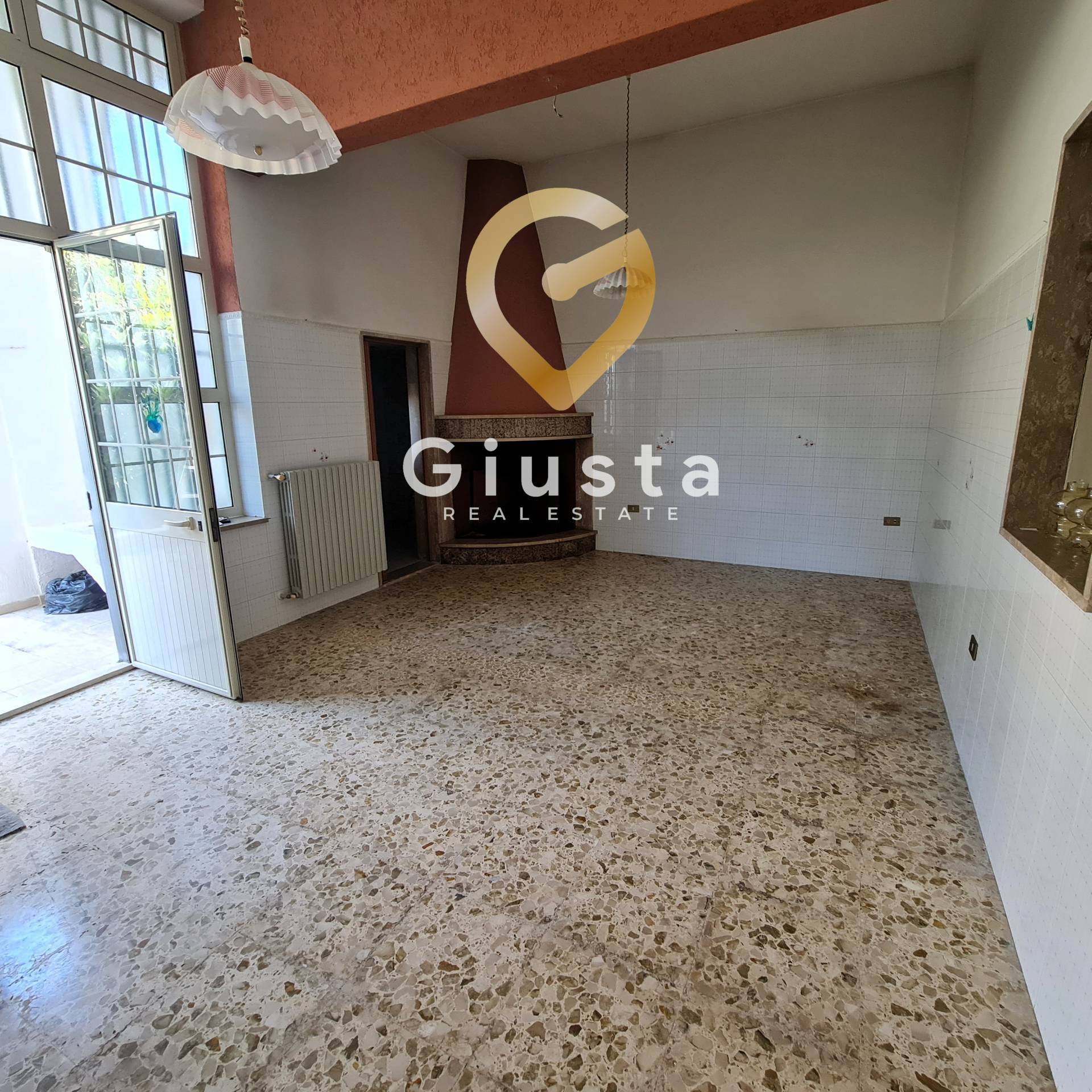 Casa Indipendente in vendita a Mesagne