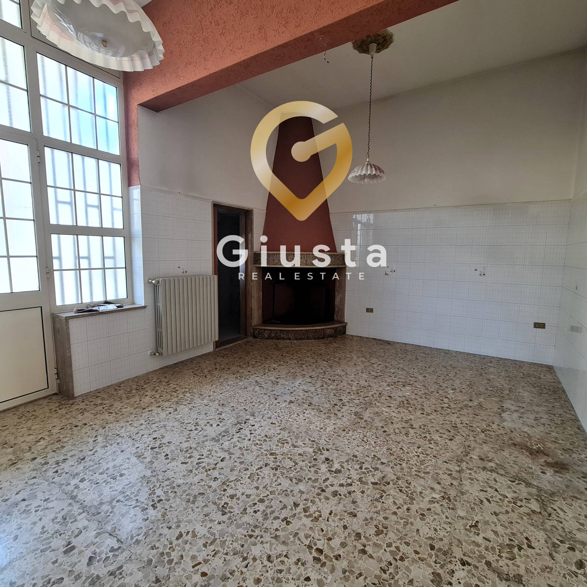 Casa Indipendente in vendita a Mesagne