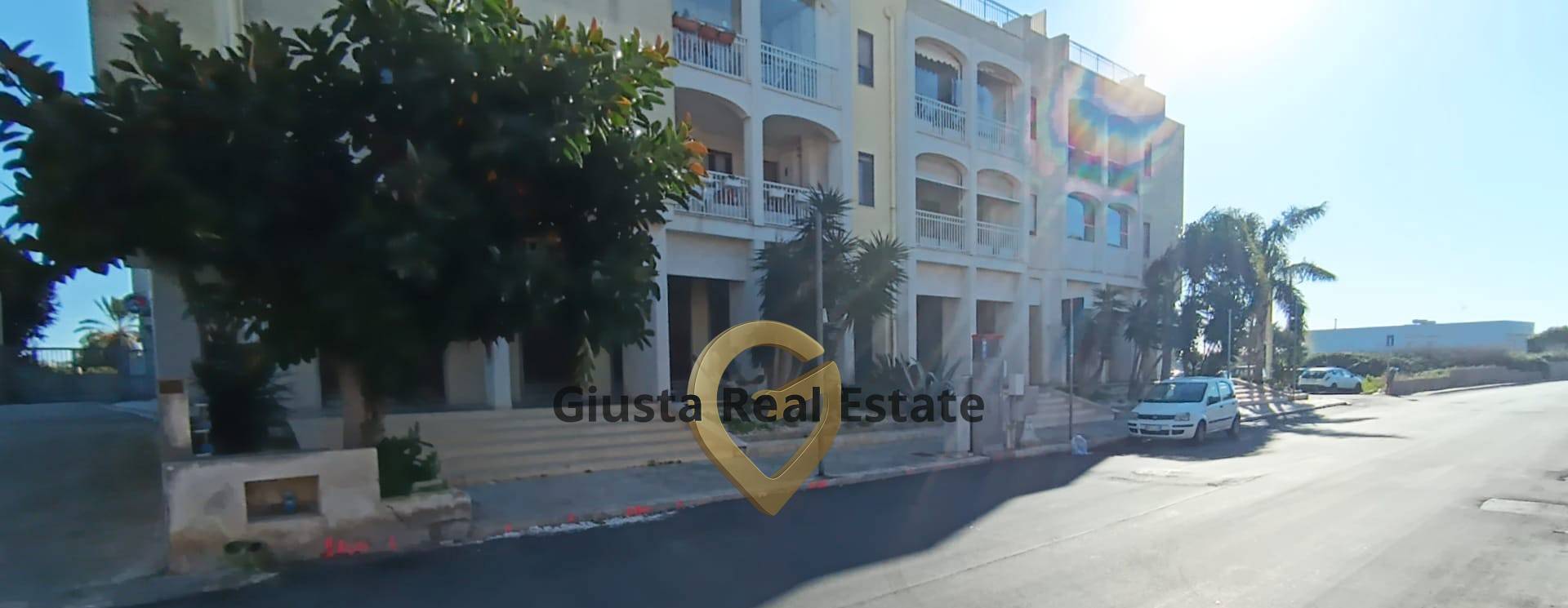 Attivit Commerciale in vendita a Brindisi, Zona Sciaia-Materdomini