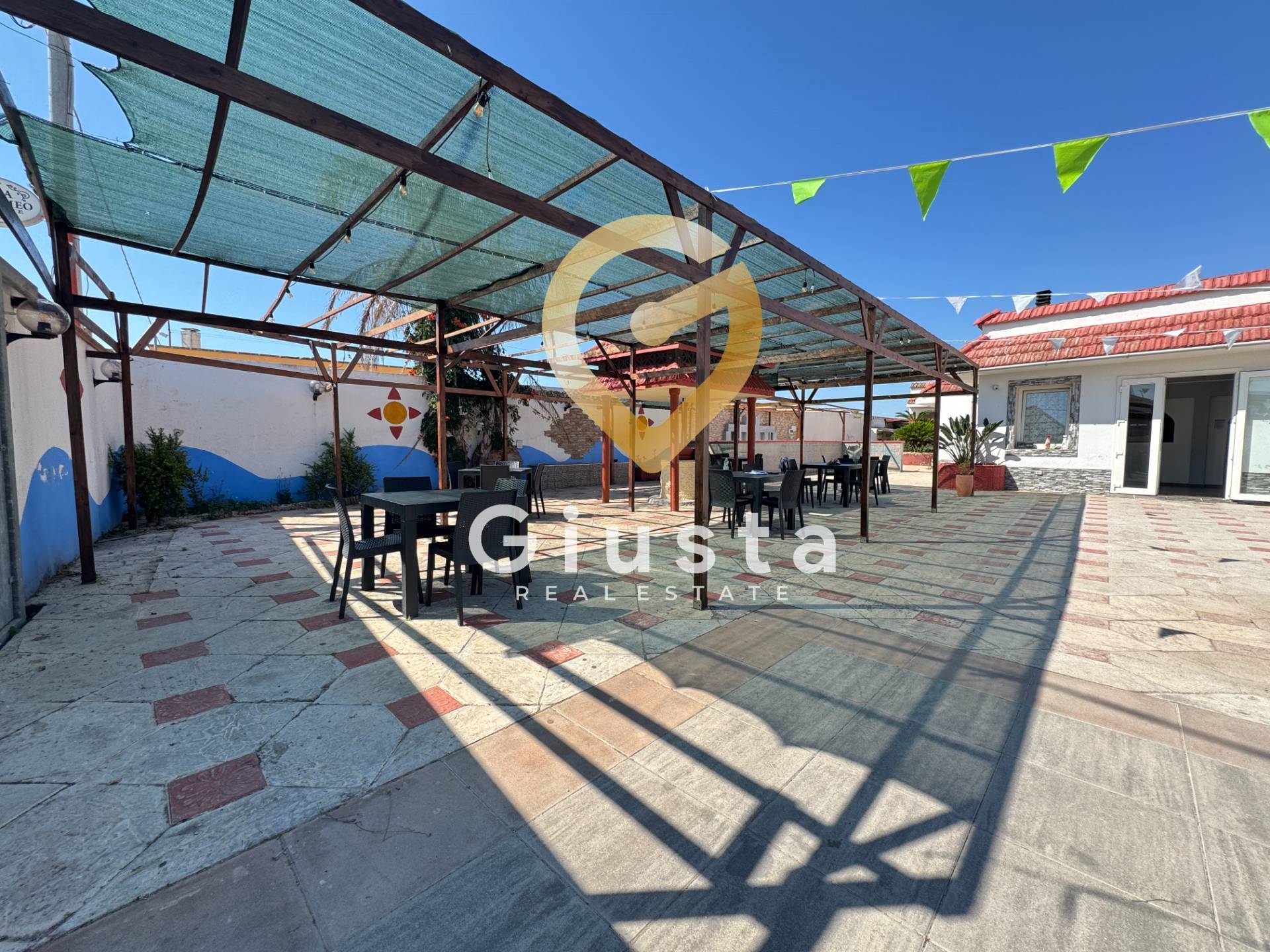 Ristorante in vendita a Brindisi, Zona Mitrano