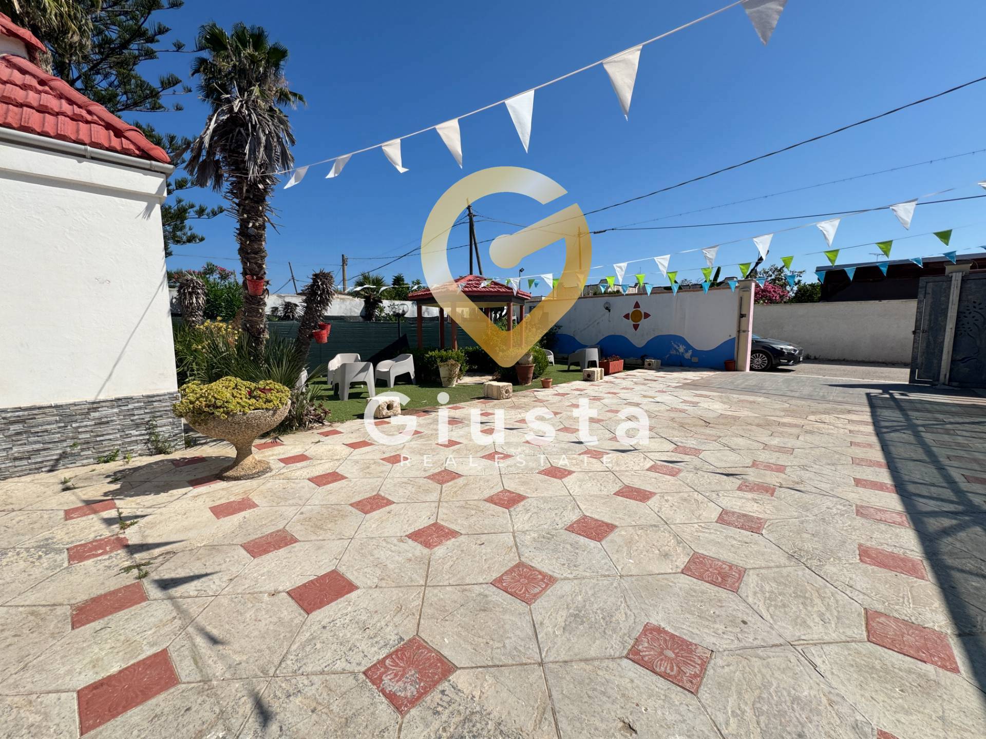 Ristorante in vendita a Brindisi, Zona Mitrano