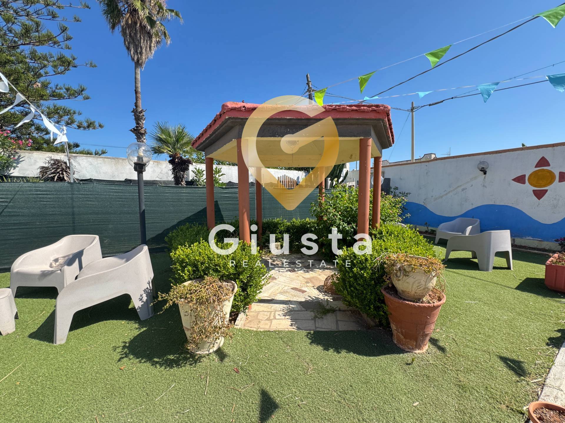 Ristorante in vendita a Brindisi, Zona Mitrano