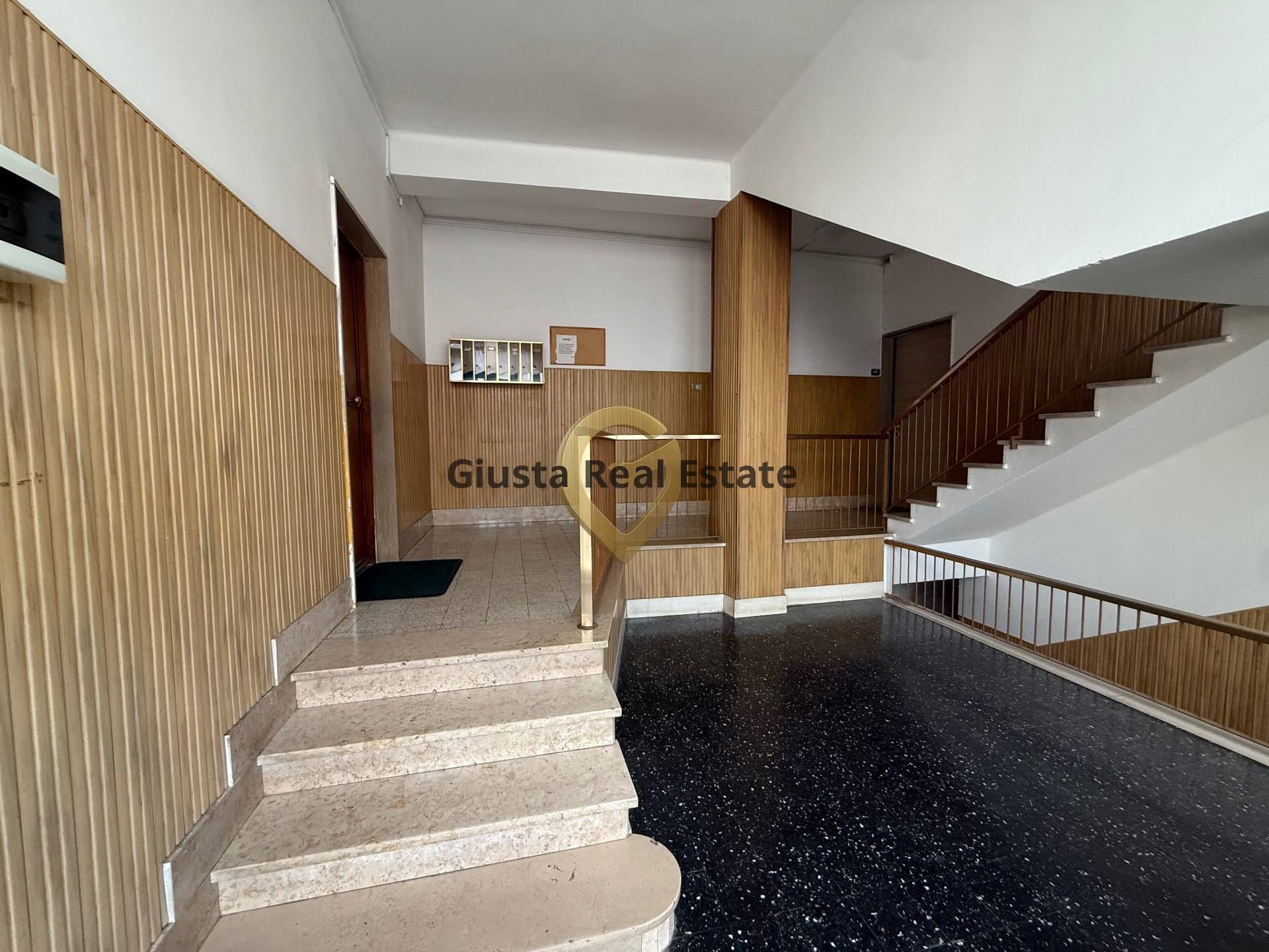 Appartamento in vendita a Brindisi, Commenda