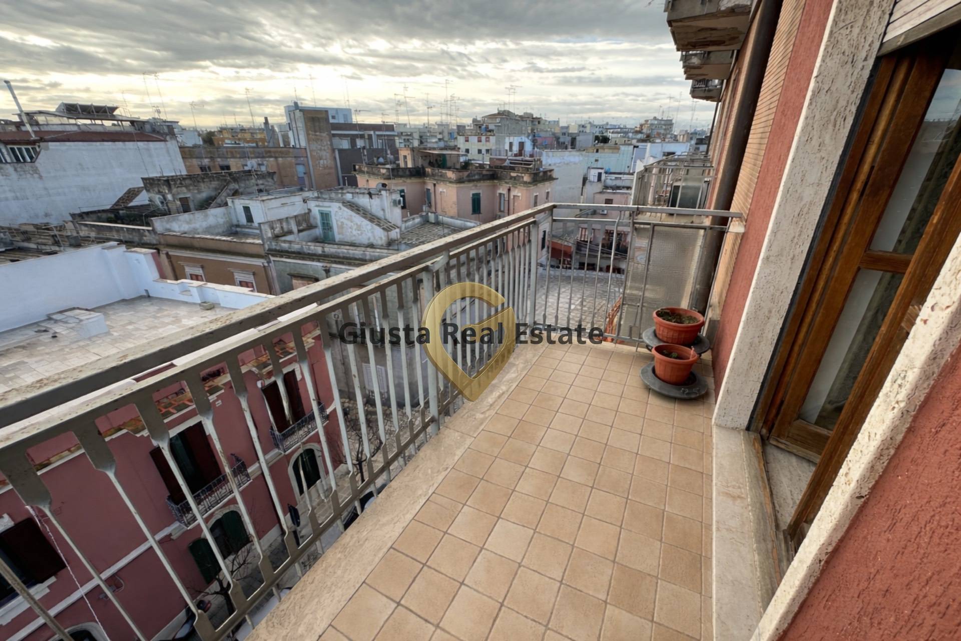 Appartamento in vendita a Brindisi, Zona Centro