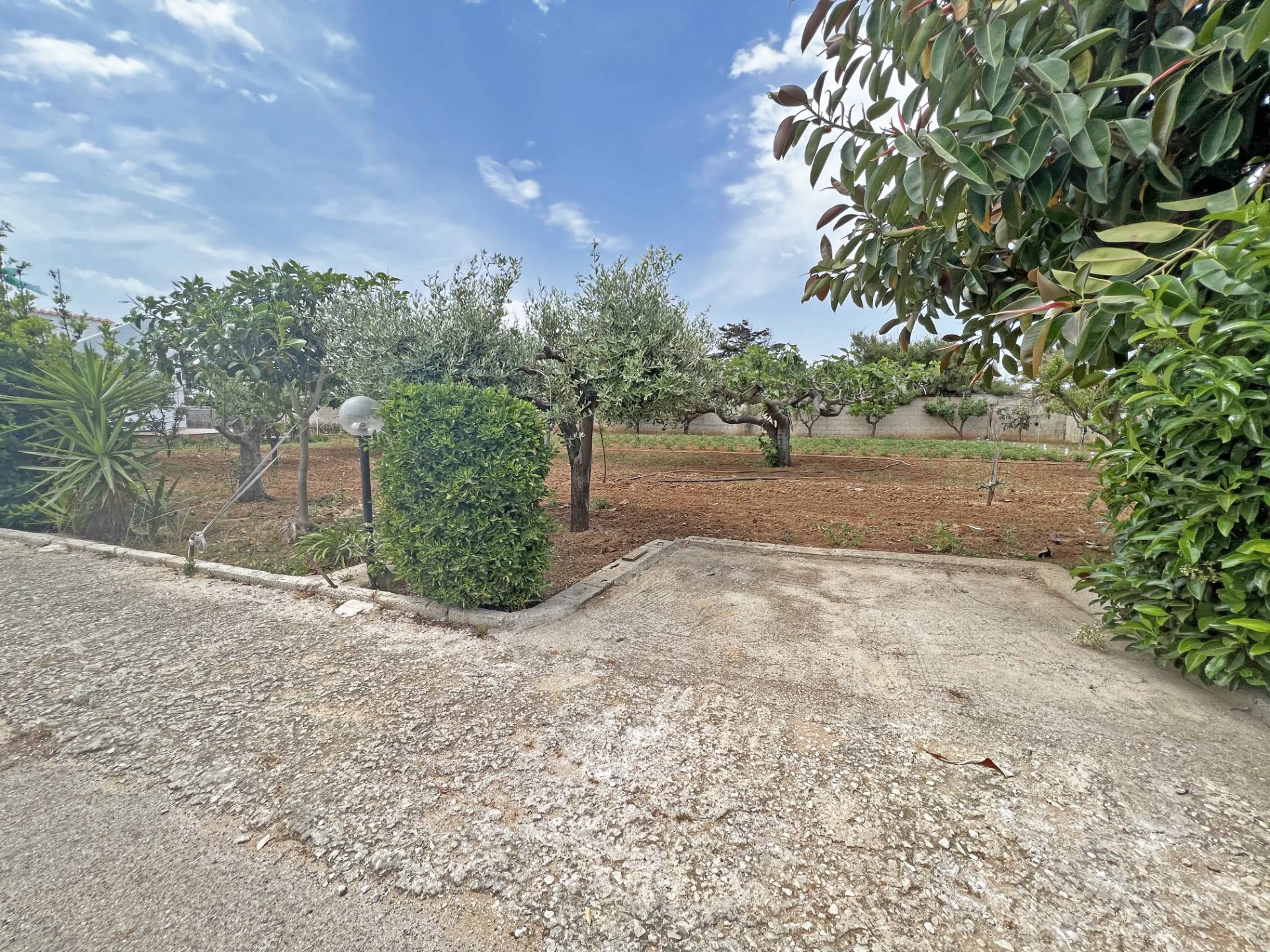 Villa o villino in vendita a Brindisi, Zona Sciaia-Materdomini