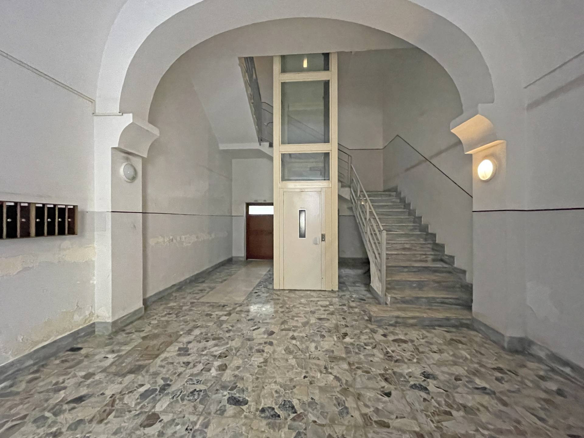 Appartamento in vendita a Brindisi, Zona Centro