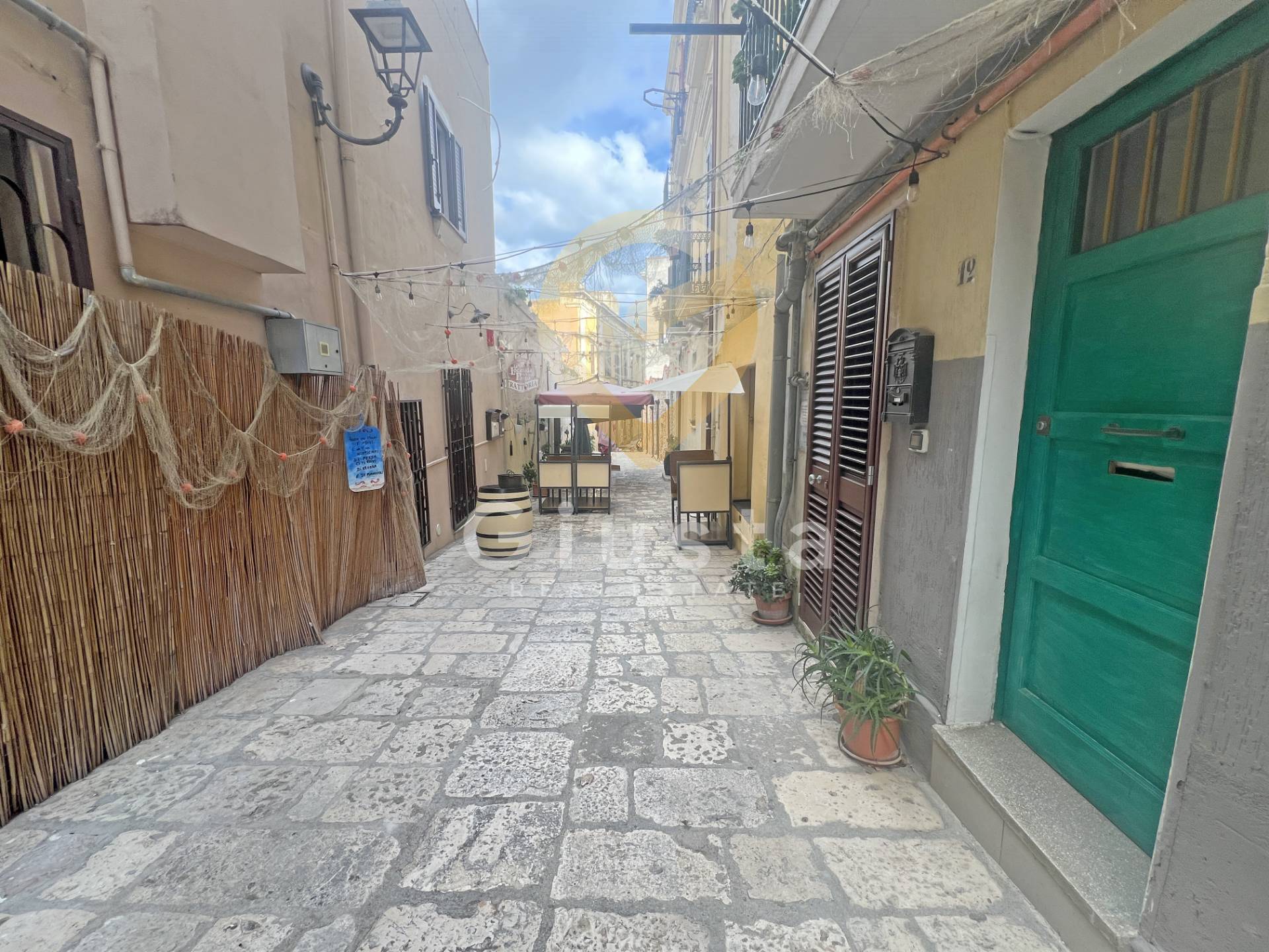 Casa Indipendente in vendita a Brindisi, Zona Centro