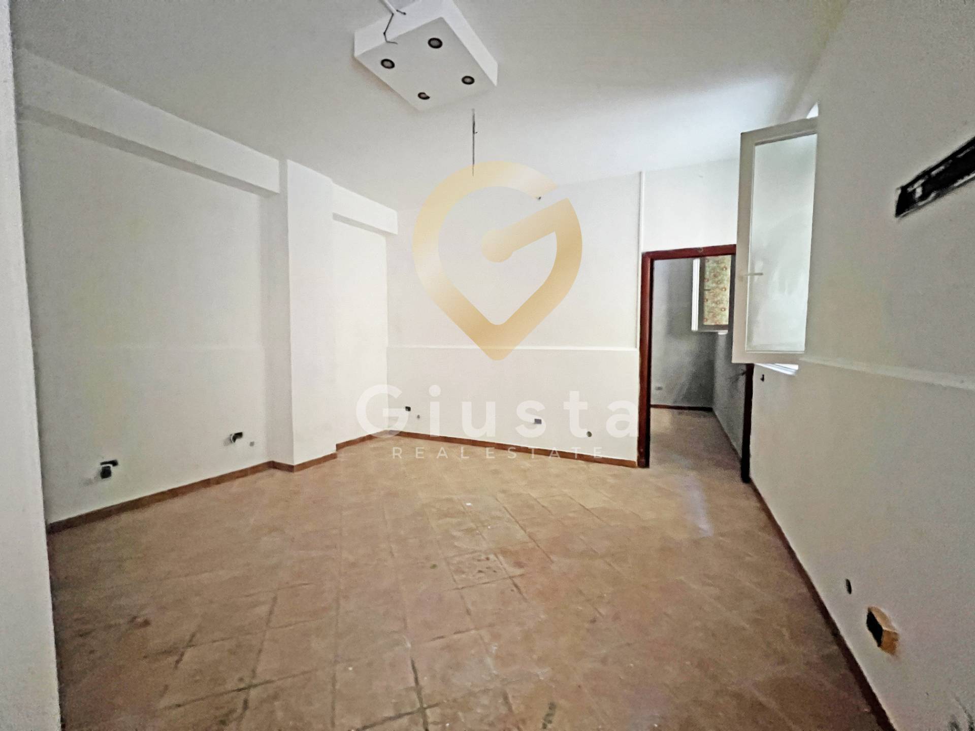 Casa Indipendente in vendita a Brindisi, Zona Centro