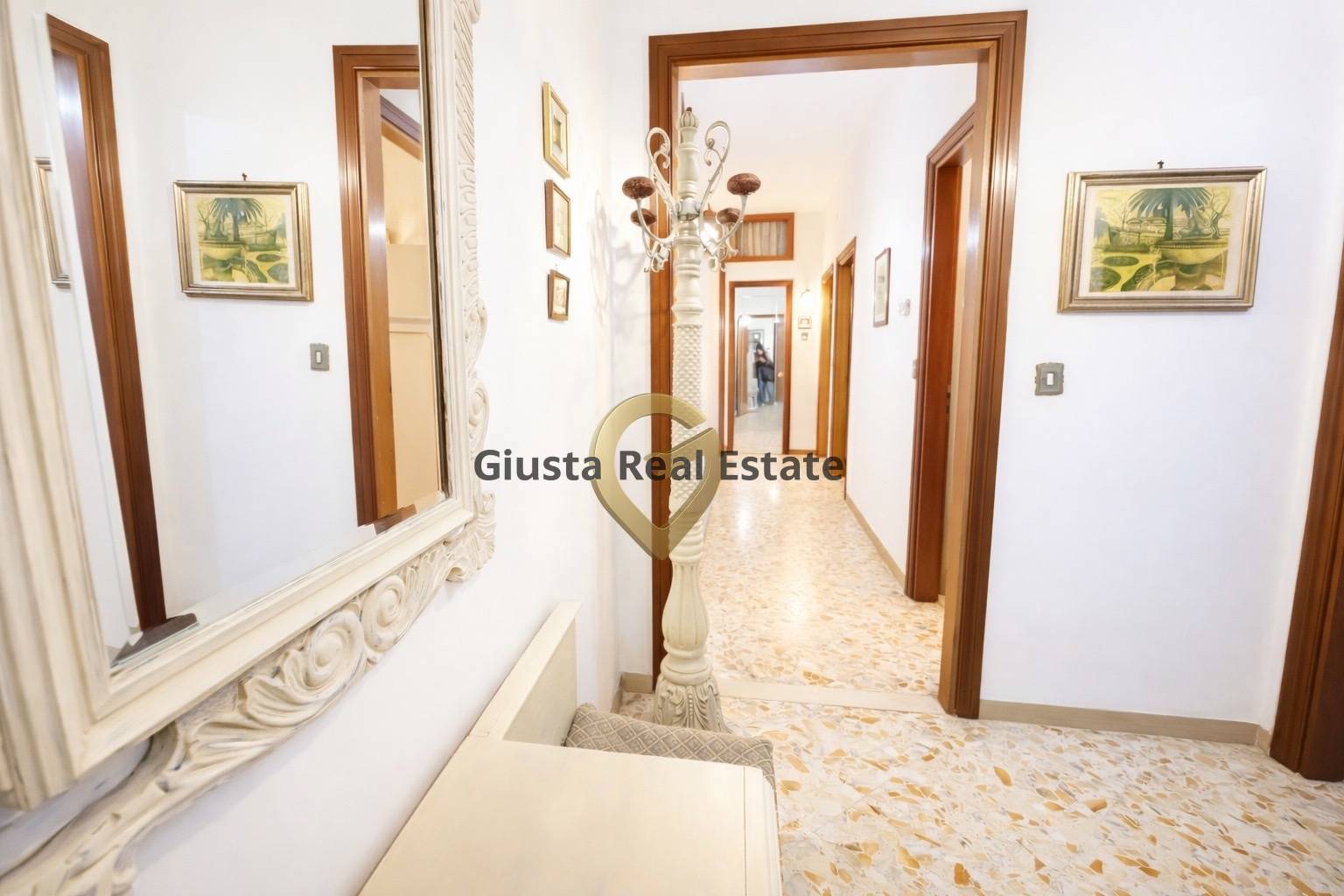 Appartamento in vendita a Brindisi, S. Chiara