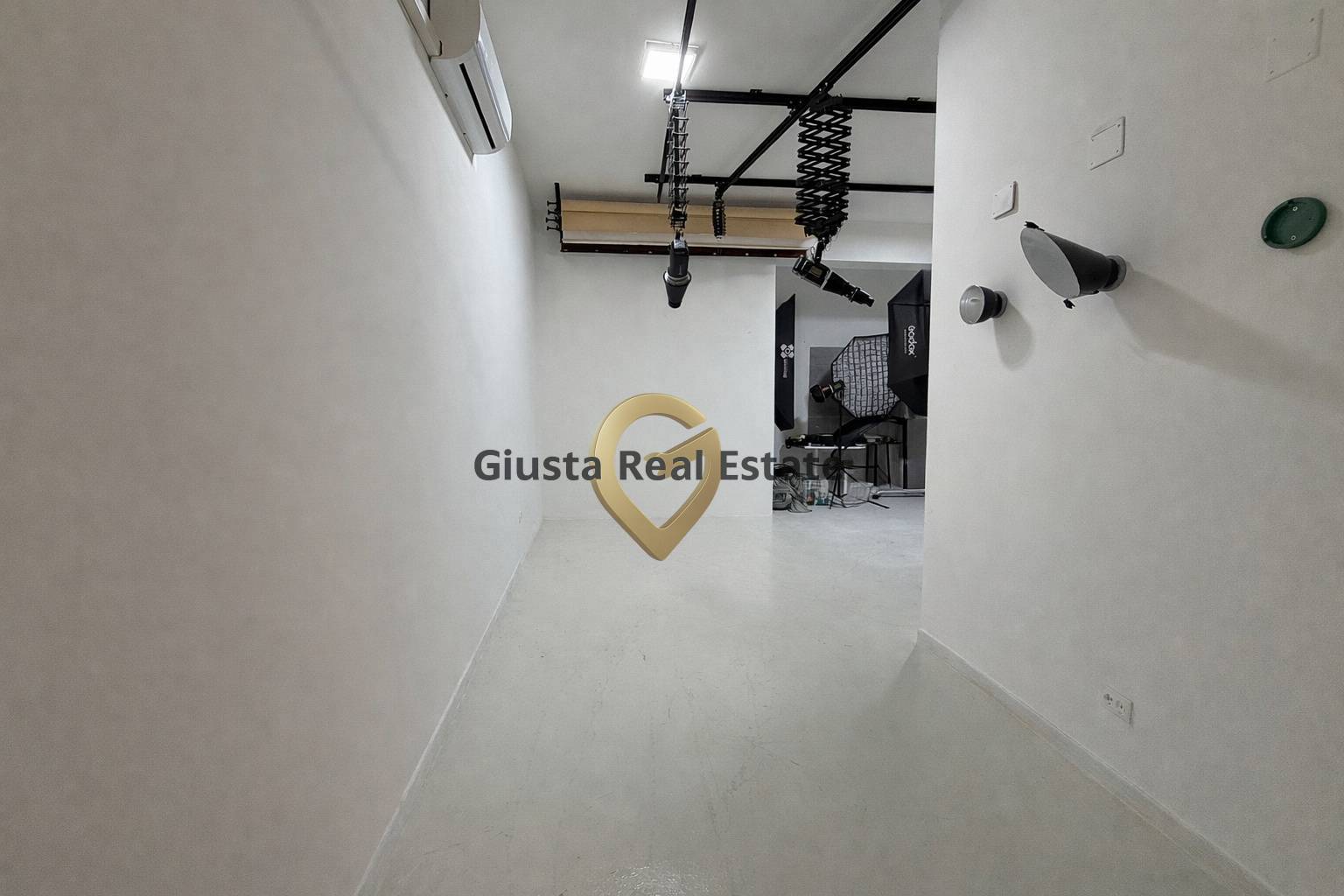 Garage/Box in vendita a Brindisi, Cappuccini