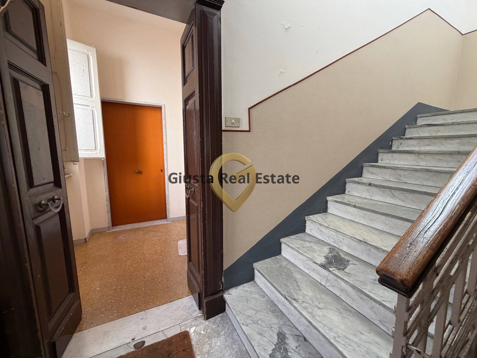 Appartamento in vendita a Brindisi, Zona Centro