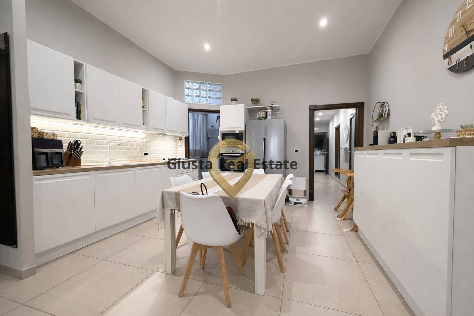 Appartamento in vendita a Brindisi, Cappuccini