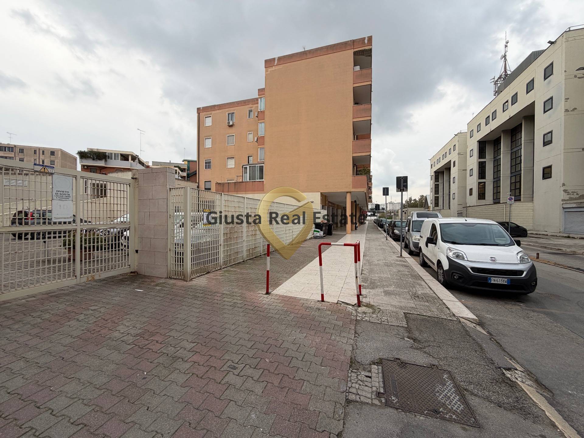 Appartamento in vendita a Brindisi, Zona Centro