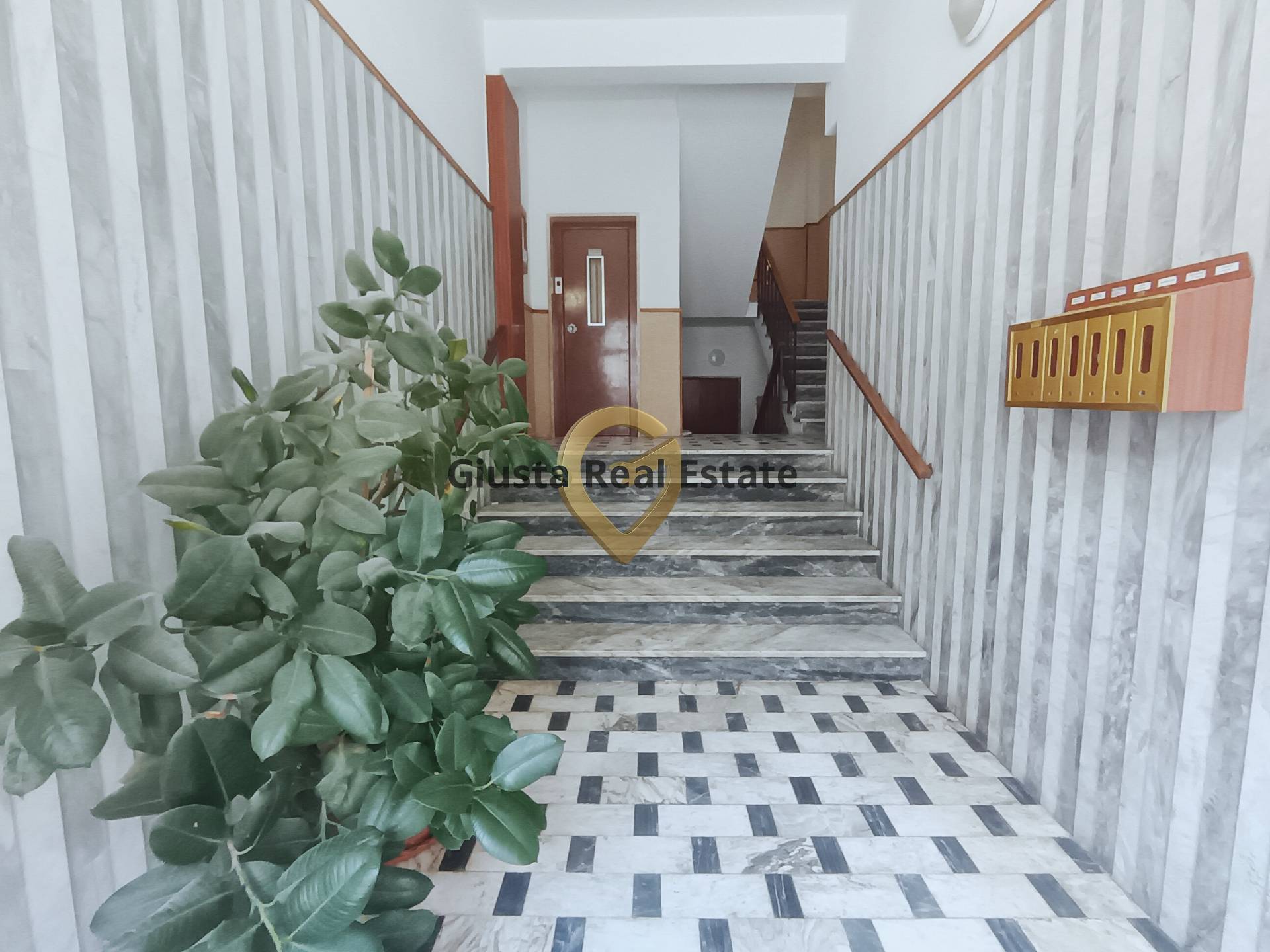 Appartamento in vendita a Brindisi, Commenda