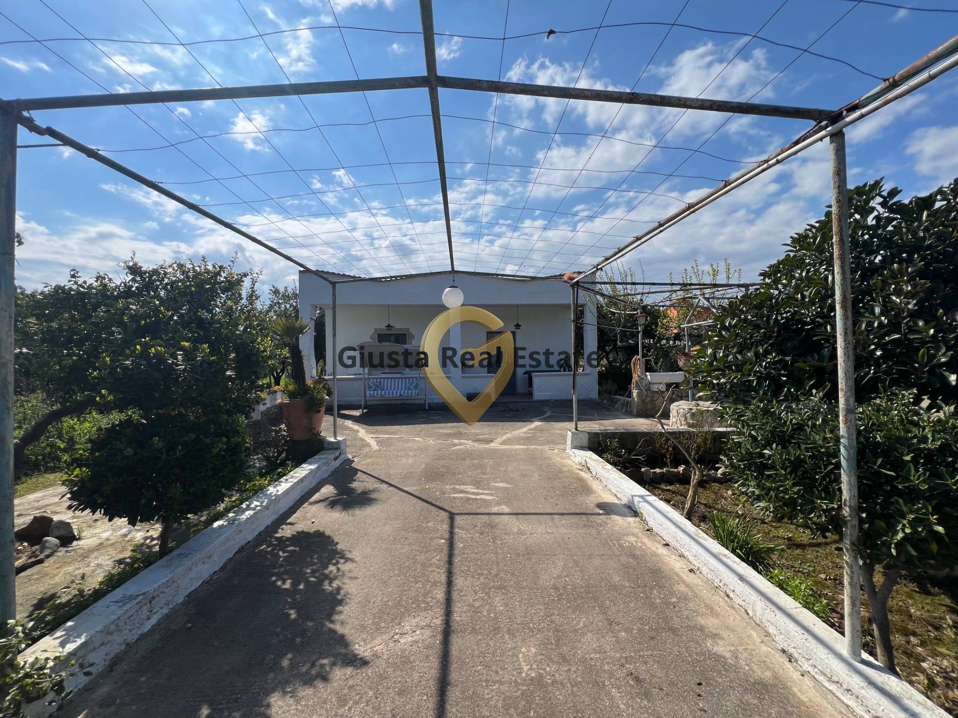 Villa singola in vendita a Latiano
