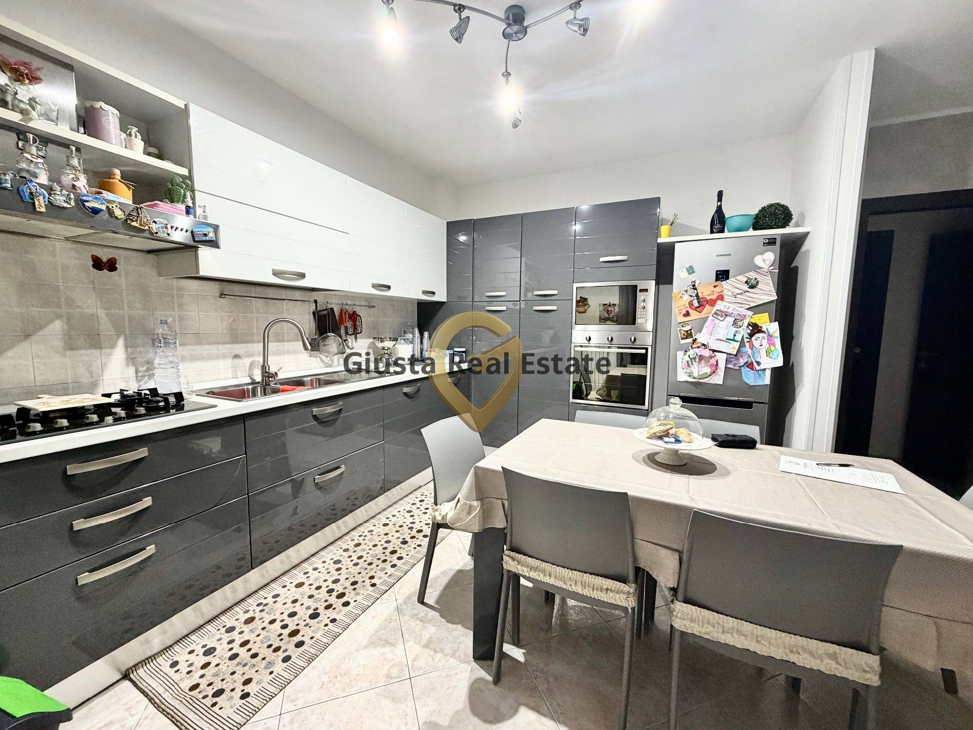 Appartamento in vendita a Brindisi, Cappuccini